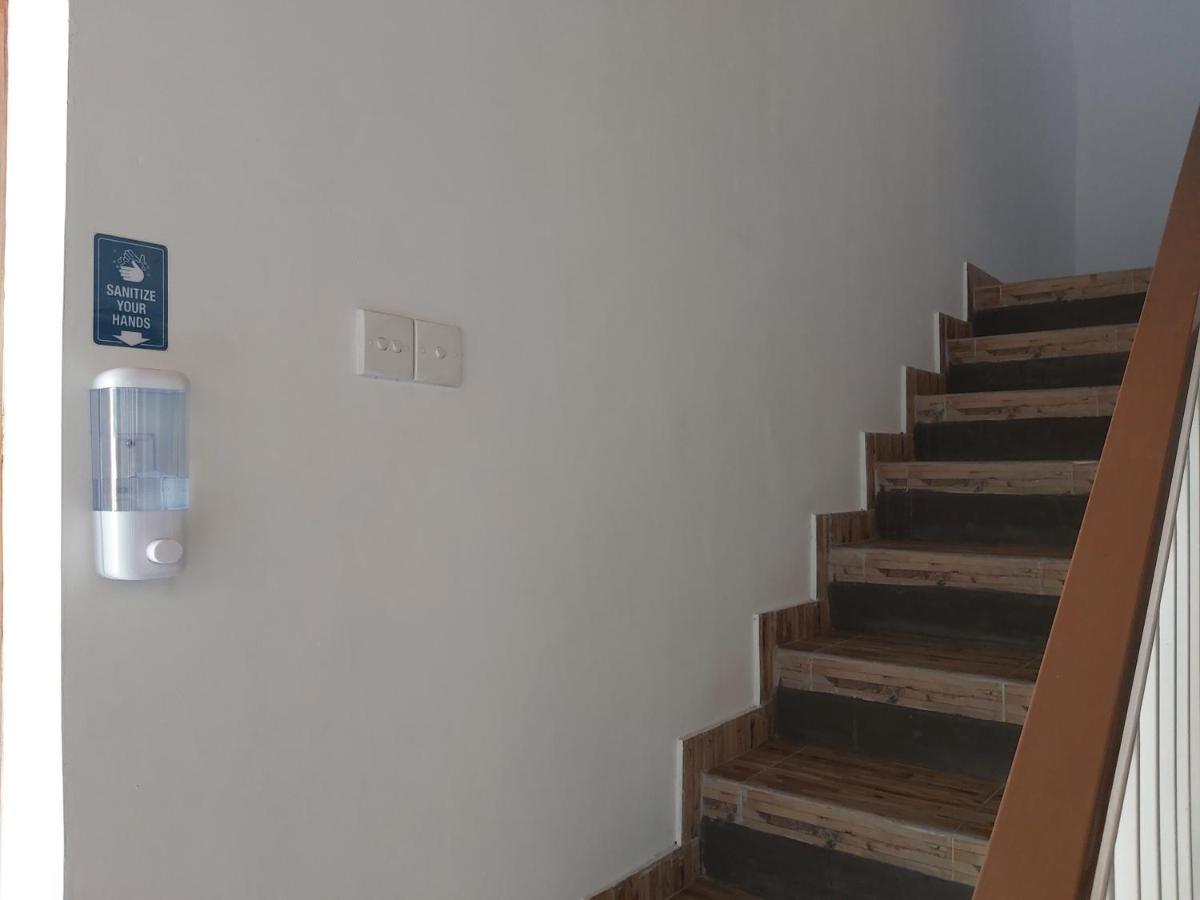 Отель Genta House Кута Экстерьер фото