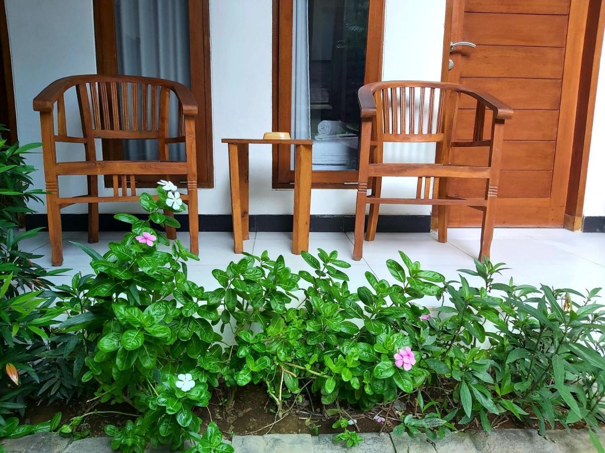 Отель Genta House Кута Экстерьер фото