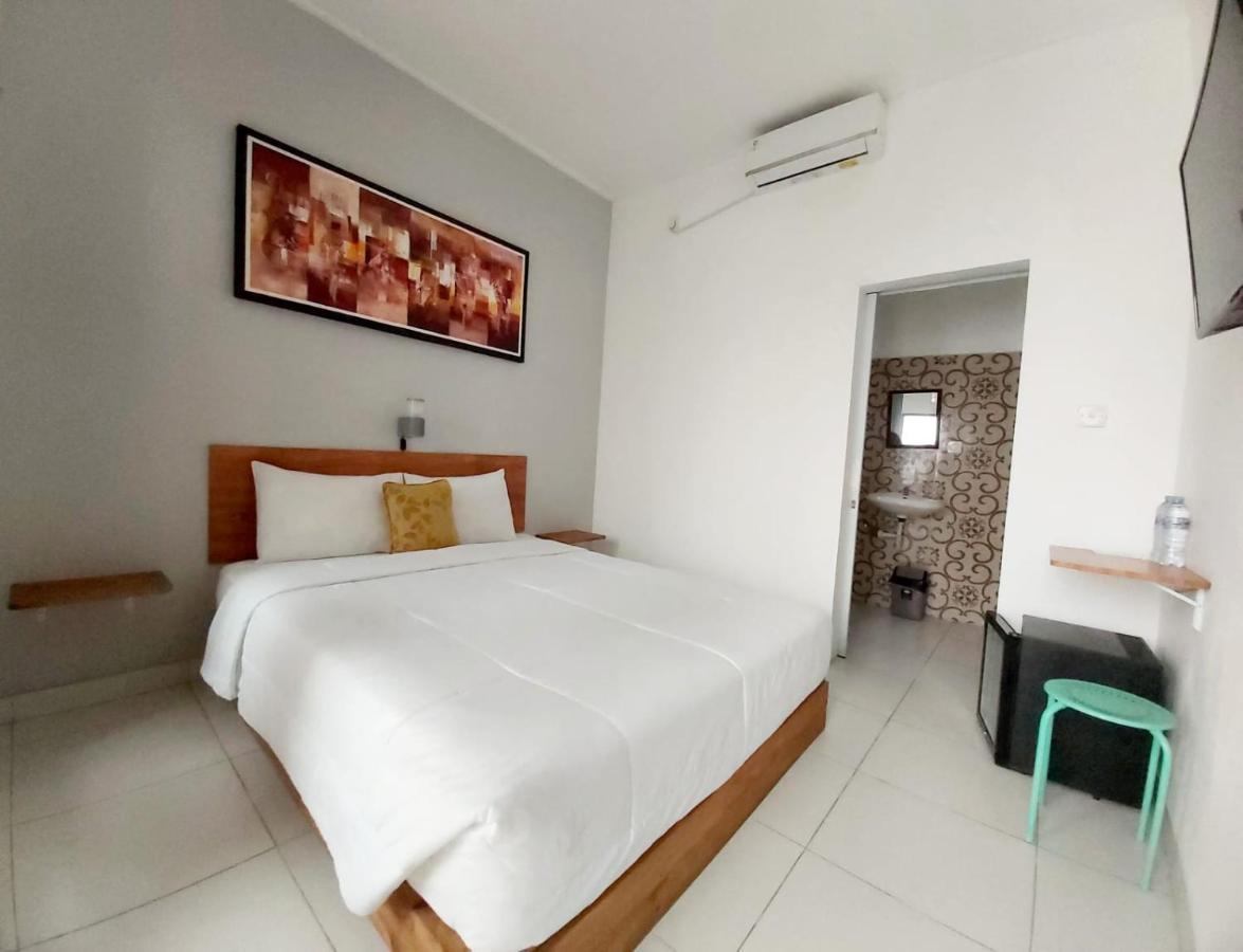 Отель Genta House Кута Экстерьер фото